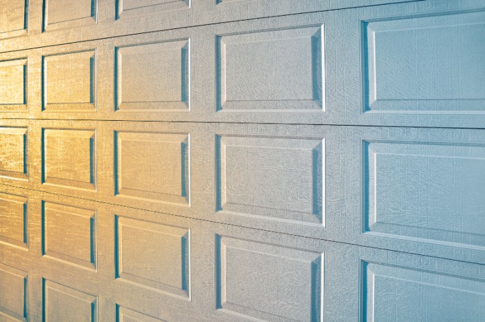 Featured image for “Florida Hurricane Garage Door Code: What Homeowners Need to Know”
